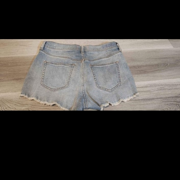 **5/$25** Victoria Secret Pink Denim Shorts - Picture 4 of 6